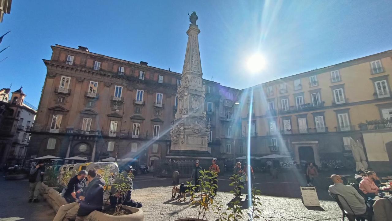Famme Sta Cuiete Appartamento Napoli Centro Bagian luar foto