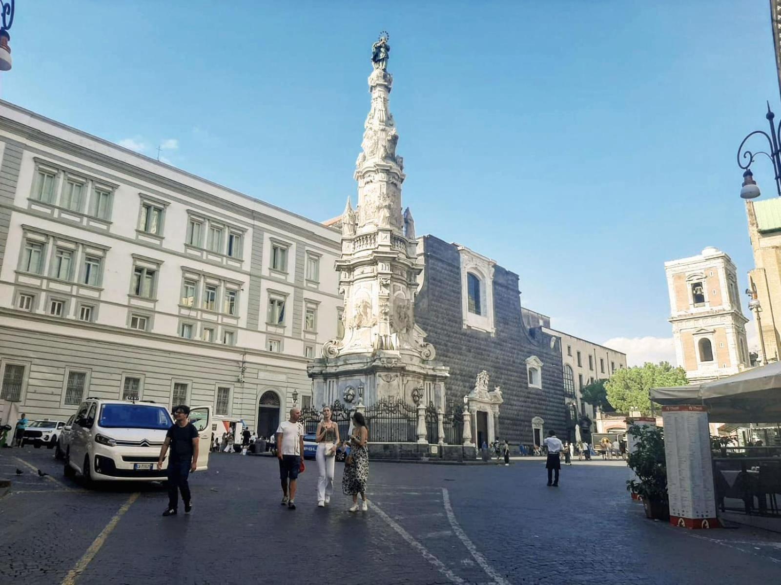 Famme Sta Cuiete Appartamento Napoli Centro Bagian luar foto